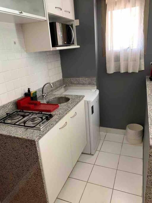 Copacabana - Flat Com Servico E Garagem * Río de Janeiro
